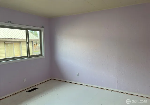 Photo 3 of Single family home for sale at 508 E 1st Street, Cle Elum, WA 98922 | MLS# NWM2492543 | Listing updated on 2026-09-17