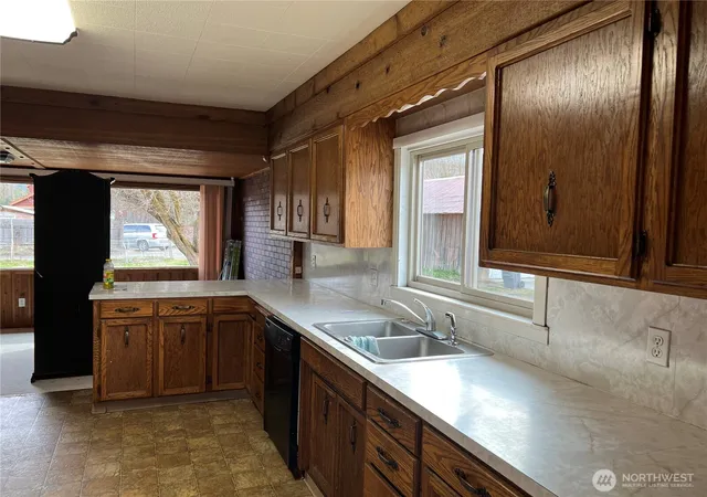 Photo 4 of Single family home for sale at 508 E 1st Street, Cle Elum, WA 98922 | MLS# NWM2492543 | Listing updated on 2026-09-17