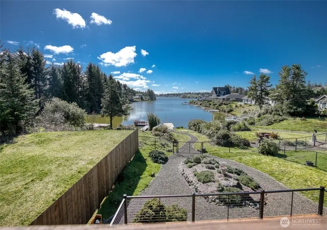Photo 2 of Single family home for sale at 257 Chaparral St Se, Ocean Shores, WA 98569 | MLS# NWM2492653 | Listing updated on 2026-09-17