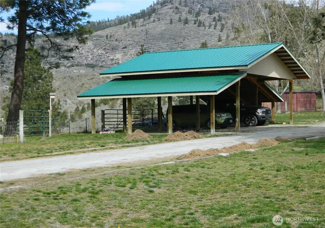Photo 3 of Single family home for sale at 357 Swanson Ml Rd, Tonasket, WA 98855 | MLS# NWM2492735 | Listing updated on 2026-09-29