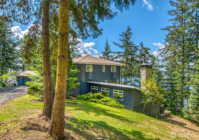 Photo 4 of Single family home for sale at 202 Avilion Pl, Eastsound, WA 98245 | MLS# NWM2492904 | Listing updated on 2026-09-17