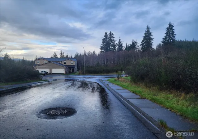 Photo 2 of Land for sale at 1 Murre Ct, Hoquiam, WA 98550 | MLS# NWM2493053 | Listing updated on 2026-10-02