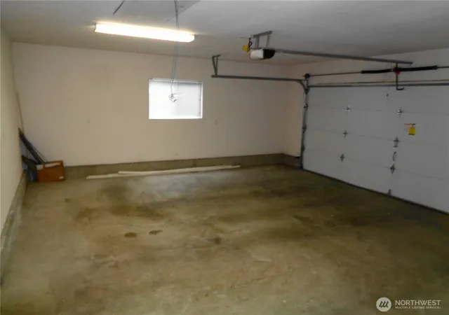 Photo 3 of Manufactured home for sale at 8138 18th Lane Se, Lacey, WA 98503 | MLS# NWM2493165 | Listing updated on 2026-09-17
