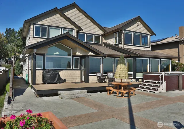 Photo 4 of Single family home for sale at 4913 Marshall Rd, Clinton, WA 98236 | MLS# NWM2493195 | Listing updated on 2026-09-17