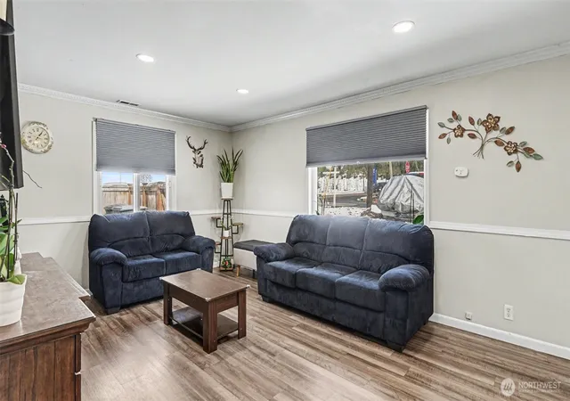 Photo 3 of Single family home for sale at 20005 14th Avenue S, Sea Tac, WA 98198 | MLS# NWM2493214 | Listing updated on 2026-09-17
