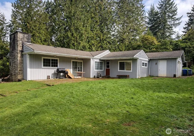 Photo 1 of Single family home for sale at 7417 Ne 170th Street, Kenmore, WA 98028 | MLS# NWM2493233 | Listing updated on 2026-09-17