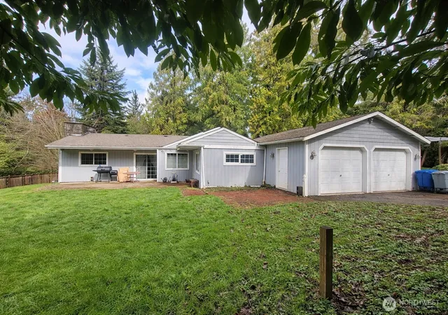 Photo 2 of Single family home for sale at 7417 Ne 170th Street, Kenmore, WA 98028 | MLS# NWM2493233 | Listing updated on 2026-09-17