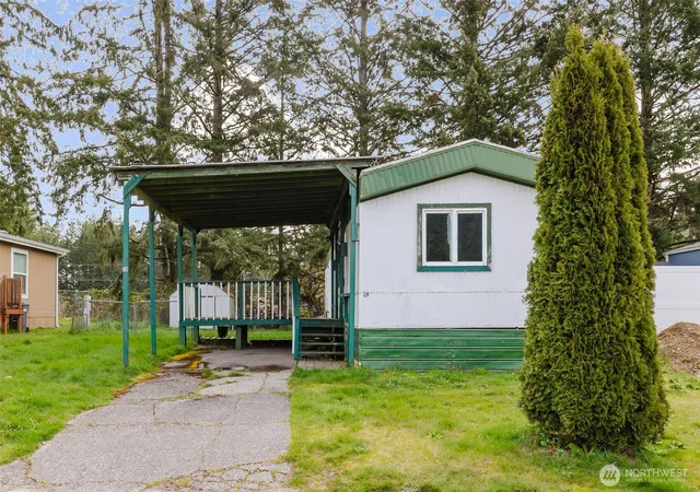 Photo 2 of Manufactured home for sale at 3371 Se Bielmeier Rd #26, Port Orchard, WA 98367 | MLS# NWM2493242 | Listing updated on 2026-09-17