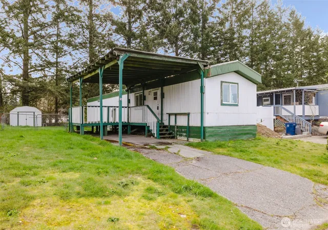 Photo 22 of Manufactured home for sale at 3371 SE Bielmeier Rd #26, Port Orchard, WA 98367 | MLS# NWM2493242 | Listing updated on 2026-09-17