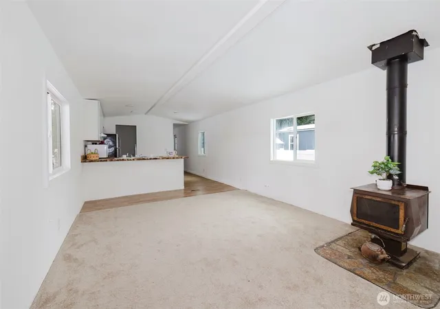 Photo 4 of Manufactured home for sale at 3371 SE Bielmeier Rd #26, Port Orchard, WA 98367 | MLS# NWM2493242 | Listing updated on 2026-09-17