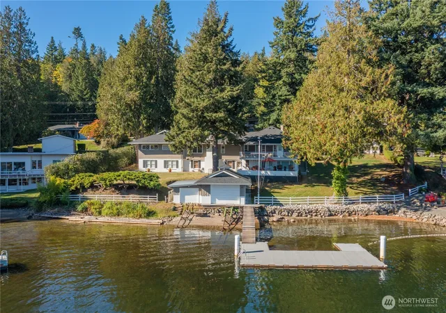 Photo 2 of Single family home for sale at 1608 Euclid Ave, Bellingham, WA 98229 | MLS# NWM2493317 | Listing updated on 2026-09-17