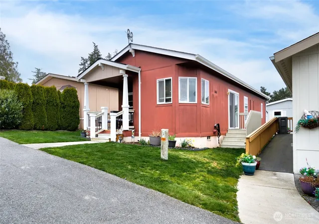 Manufactured home for sale at 11453 Bayview Edison Rd #23, Mount Vernon, WA 98273 | MLS# NWM2493334