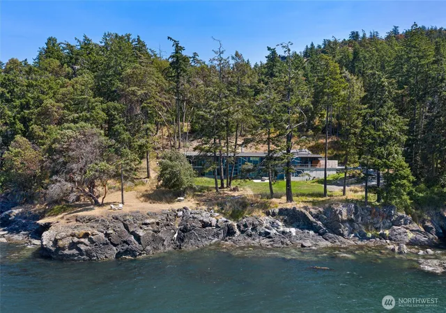 Photo 1 of Single family home for sale at 4415 W Side Rd, Friday Harbor, WA 98250 | MLS# NWM2493364 | Listing updated on 2026-09-17