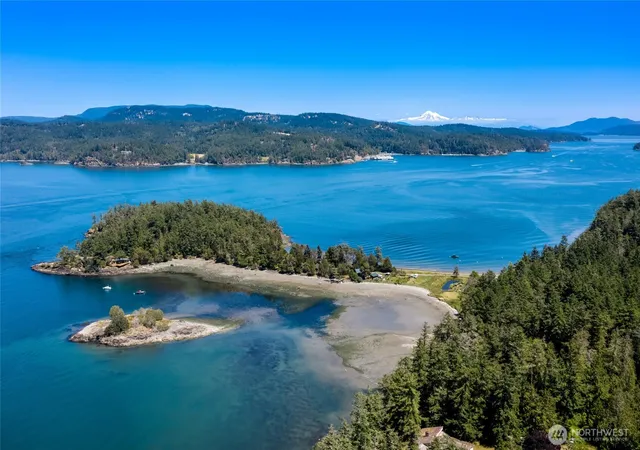Photo 3 of Single family home for sale at 512 Broken Point Rd, Shaw Island, WA 98286 | MLS# NWM2493374 | Listing updated on 2026-09-17