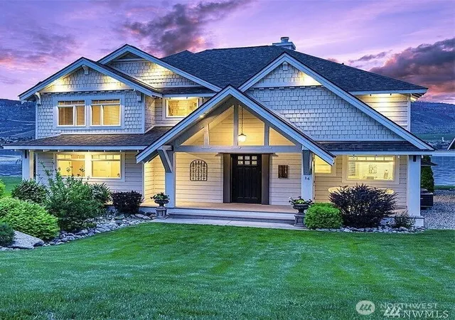 Photo 1 of Single family home for sale at 14 Turtle Ln, Oroville, WA 98844 | MLS# NWM2493455 | Listing updated on 2026-09-17