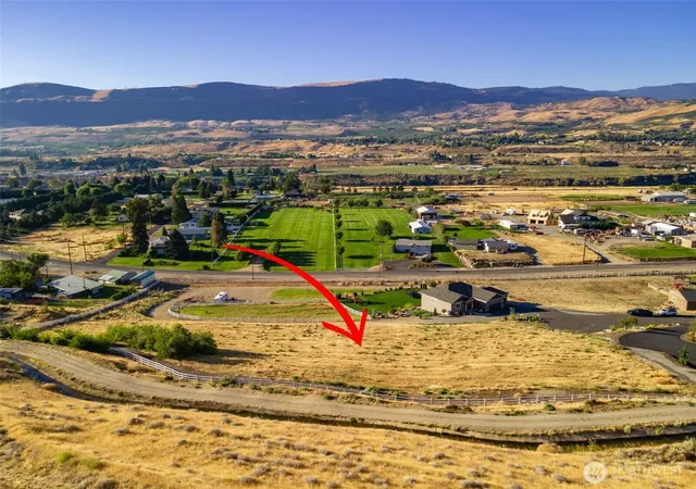 Photo 1 of Land for sale at 3223 Martin Pl, East Wenatchee, WA 98802 | MLS# NWM2493526 | Listing updated on 2026-09-17