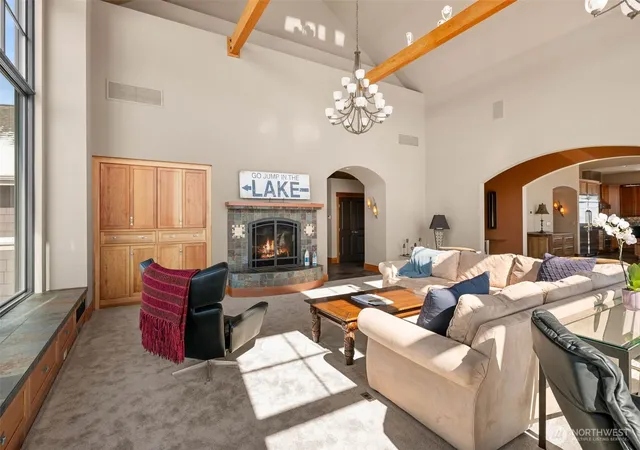 Photo 4 of Single family home for sale at 232 Crystal Dr, Chelan, WA 98816 | MLS# NWM2493609 | Listing updated on 2026-09-25