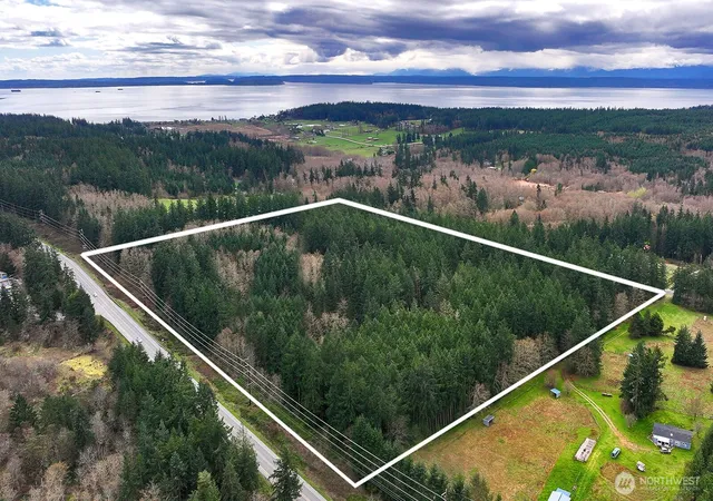 Photo 2 of Land for sale at 0 Xxx Mutiny Bay Rd, Freeland, WA 98249 | MLS# NWM2493613 | Listing updated on 2026-09-17