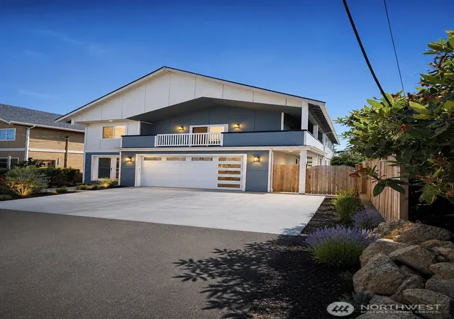 Photo 1 of Single family home for sale at 10434 1st Avenue S, Seattle, WA 98168 | MLS# NWM2493767 | Listing updated on 2026-09-17