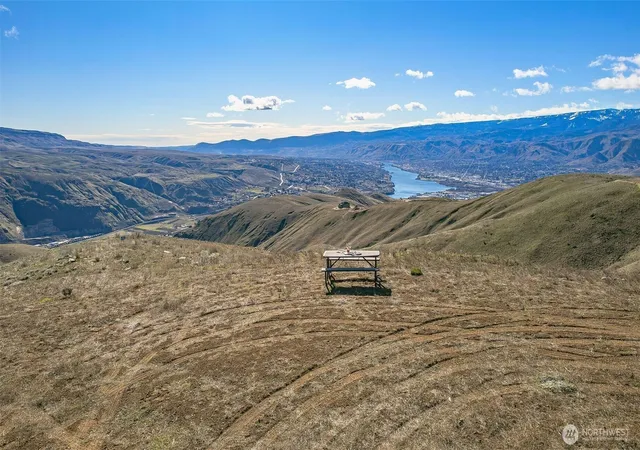 Photo 4 of Land for sale at 6971 Burch Mountain Rd, Wenatchee, WA 98801 | MLS# NWM2494147 | Listing updated on 2026-09-17
