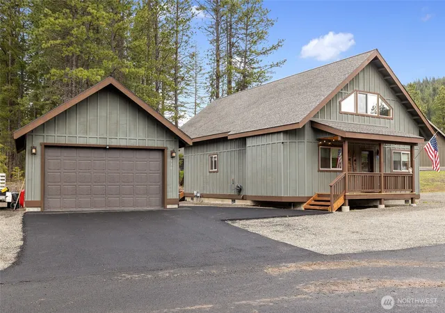 Photo 2 of Single family home for sale at 330 Rockberry Loop, Ronald, WA 98940 | MLS# NWM2494192 | Listing updated on 2026-10-03