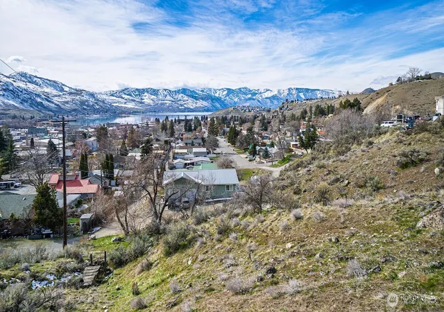 Photo 3 of Land for sale at 0 E Nixon Ave, Chelan, WA 98816 | MLS# NWM2494287 | Listing updated on 2026-09-17