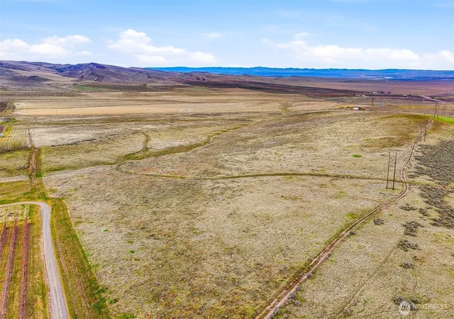Photo 4 of Land for sale at 0 W Sr 24, Sunnyside, WA 98944 | MLS# NWM2494492 | Listing updated on 2026-09-17
