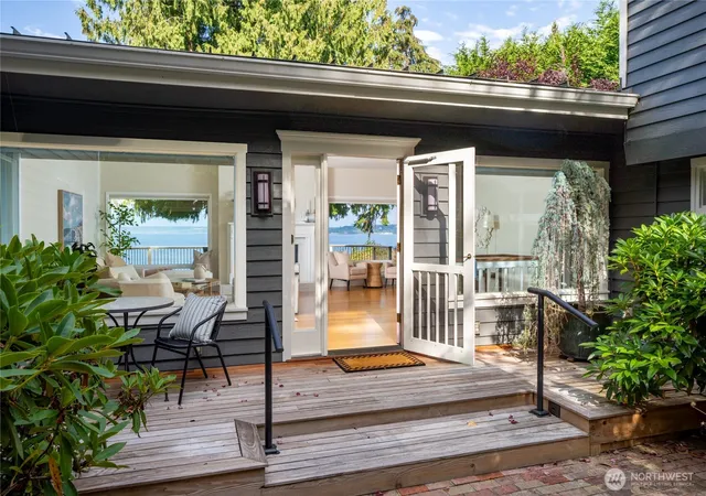 Photo 1 of Single family home for sale at 7946 Grand Ave Ne, Bainbridge Island, WA 98110 | MLS# NWM2494665 | Listing updated on 2026-09-22