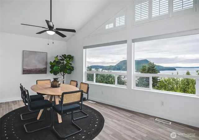Photo 3 of Single family home for sale at 2104 Highland Dr, Anacortes, WA 98221 | MLS# NWM2495023 | Listing updated on 2026-09-17