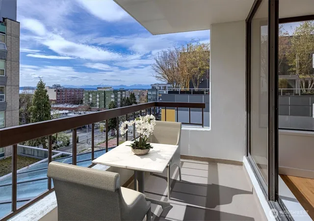 Photo 3 of Condo for sale at 2201 3rd Avenue #803, Seattle, WA 98121 | MLS# NWM2495092 | Listing updated on 2026-09-17