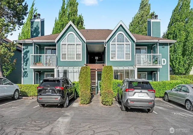 Photo 1 of Condo for sale at 16419 Spruce Way #D1, Lynnwood, WA 98037 | MLS# NWM2495276 | Listing updated on 2026-09-17