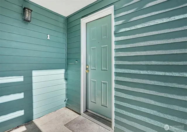 Photo 2 of Condo for sale at 16419 Spruce Way #D1, Lynnwood, WA 98037 | MLS# NWM2495276 | Listing updated on 2026-09-17