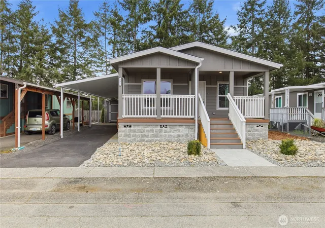 Photo 2 of Manufactured home for sale at 1111 Archwood Dr Sw #341, Olympia, WA 98502 | MLS# NWM2495426 | Listing updated on 2026-09-24