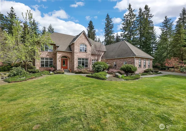Photo 1 of Sale Pending at 7007 Muirkirk Ln Sw, Port Orchard, WA 98367 | MLS# NWM2495476 | Listing updated on 2026-09-30