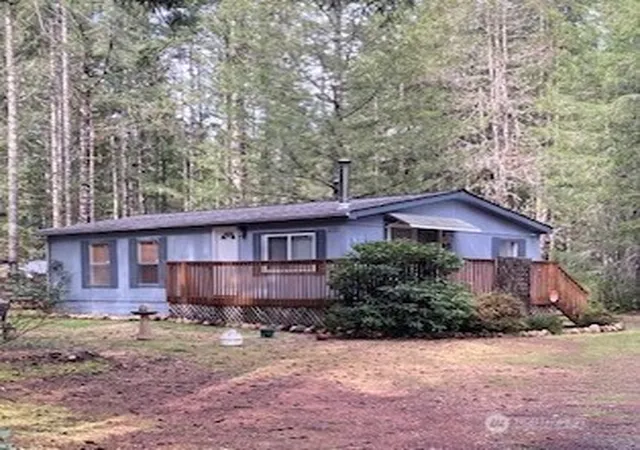 Single family home for sale at 531 N Mountain View Dr, Hoodsport, WA 98548 | MLS# NWM2495799