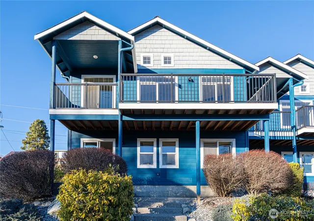 Photo 2 of Townhouse for sale at 744 Wapato Way #A, Manson, WA 98831 | MLS# NWM2495854 | Listing updated on 2026-09-17