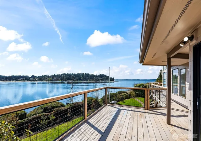 Photo 1 of Single family home for sale at 8806 Warren Dr Nw, Gig Harbor, WA 98335 | MLS# NWM2495879 | Listing updated on 2026-09-26