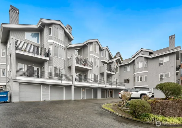Condo for sale at 6100 NE 181st Street #7, Kenmore, WA 98028 | MLS# NWM2495901