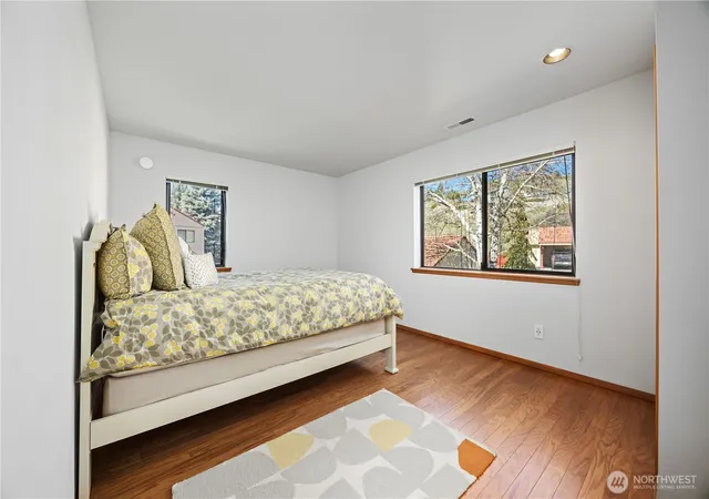 Photo 3 of Condo for sale at 100 Lake Chelan Shrs Dr #18-8, Chelan, WA 98816 | MLS# NWM2495905 | Listing updated on 2026-09-17