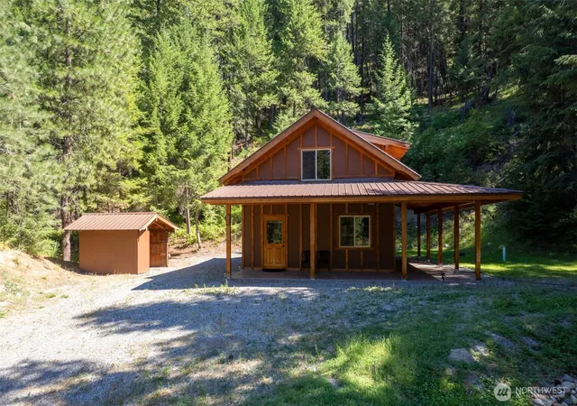Photo 1 of Single family home for sale at 15 Howerton Rd, Twisp, WA 98856 | MLS# NWM2496041 | Listing updated on 2026-09-17