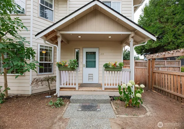 Photo 1 of Single family home for sale at 115 Long St, Snohomish, WA 98290 | MLS# NWM2496185 | Listing updated on 2026-09-29