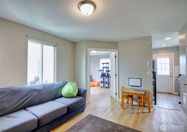 Photo 2 of Single family home for sale at 1812 N 30th Street, Mount Vernon, WA 98273 | MLS# NWM2496209 | Listing updated on 2026-09-27