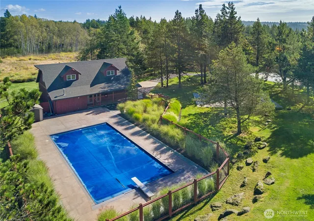 Photo 2 of Single family home for sale at 164 Songbird Ln, Friday Harbor, WA 98250 | MLS# NWM2496322 | Listing updated on 2026-10-13