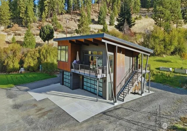 Photo 2 of Contingent at 10695 Eagle Crk Rd, Leavenworth, WA 98826 | MLS# NWM2496378 | Listing updated on 2026-09-17