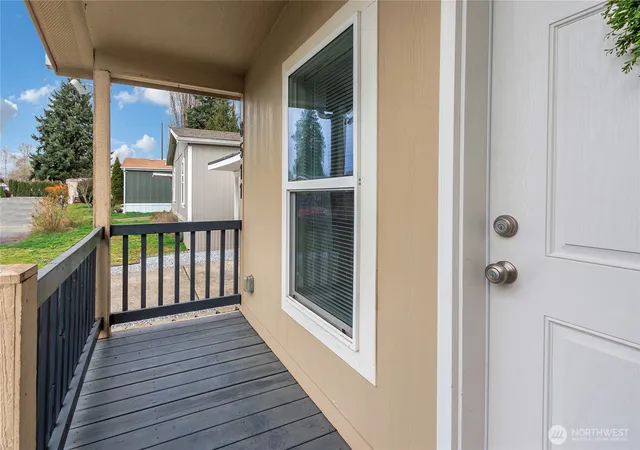 Photo 3 of Manufactured home for sale at 8511 144th Avenue E, Puyallup, WA 98372 | MLS# NWM2496381 | Listing updated on 2026-09-17