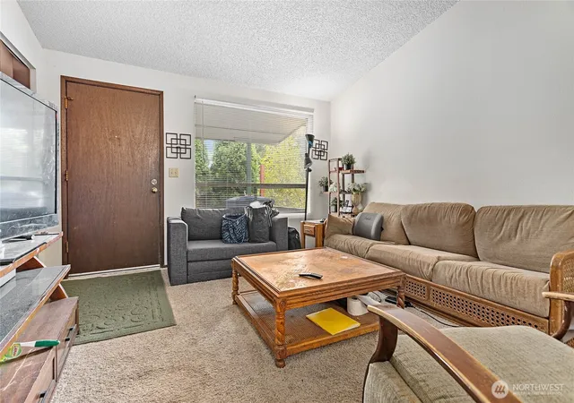 Photo 3 of House for sale at 3350 Cherrywood Ave, Bellingham, WA 98225 | MLS# NWM2496625 | Listing updated on 2026-09-17