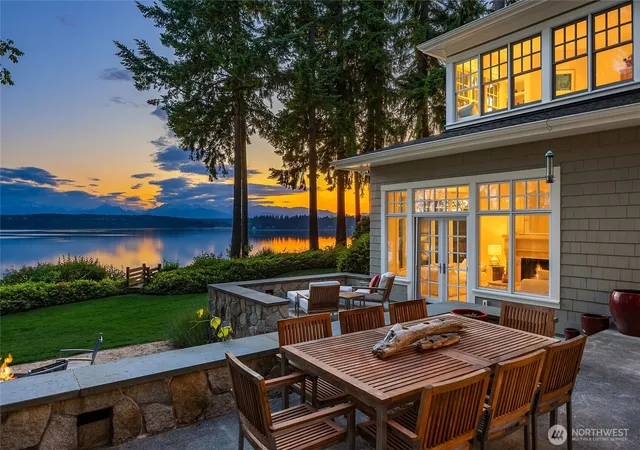 Photo 2 of Single family home for sale at 13401 Manzanita Rd Ne, Bainbridge Island, WA 98110 | MLS# NWM2497001 | Listing updated on 2026-09-30