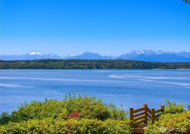 Photo 3 of Single family home for sale at 13401 Manzanita Rd NE, Bainbridge Island, WA 98110 | MLS# NWM2497001 | Listing updated on 2026-09-30