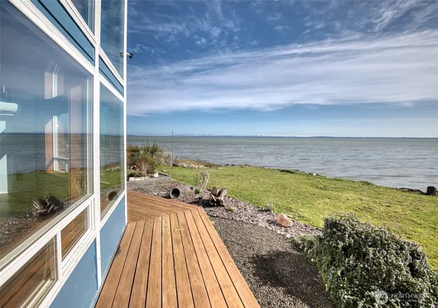 Photo 2 of Single family home for sale at 288 Sunrise Ave Se, Ocean Shores, WA 98569 | MLS# NWM2497177 | Listing updated on 2026-09-21