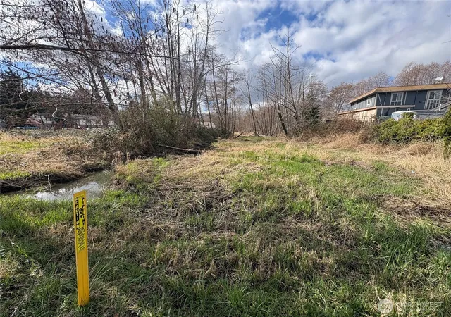 Photo 4 of Land for sale at 0 William Way, Mount Vernon, WA 98273 | MLS# NWM2497238 | Listing updated on 2026-09-17